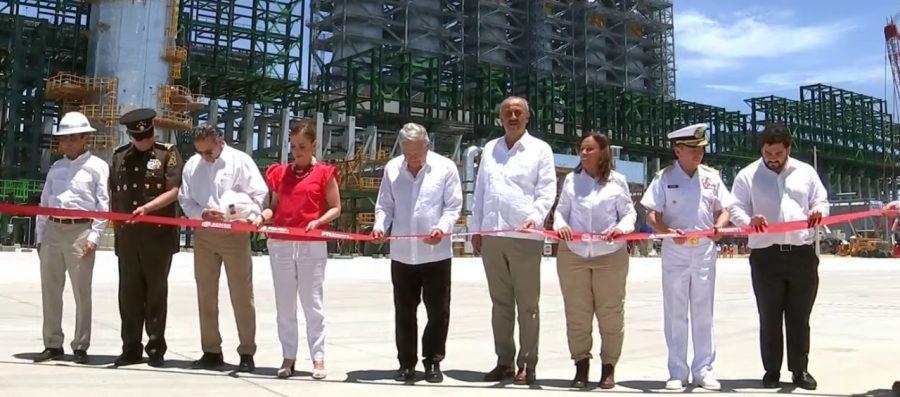 AMLO inaugura la etapa de pruebas de la refinería de Dos Bocas e insiste en su promesa de autosuficiencia energética