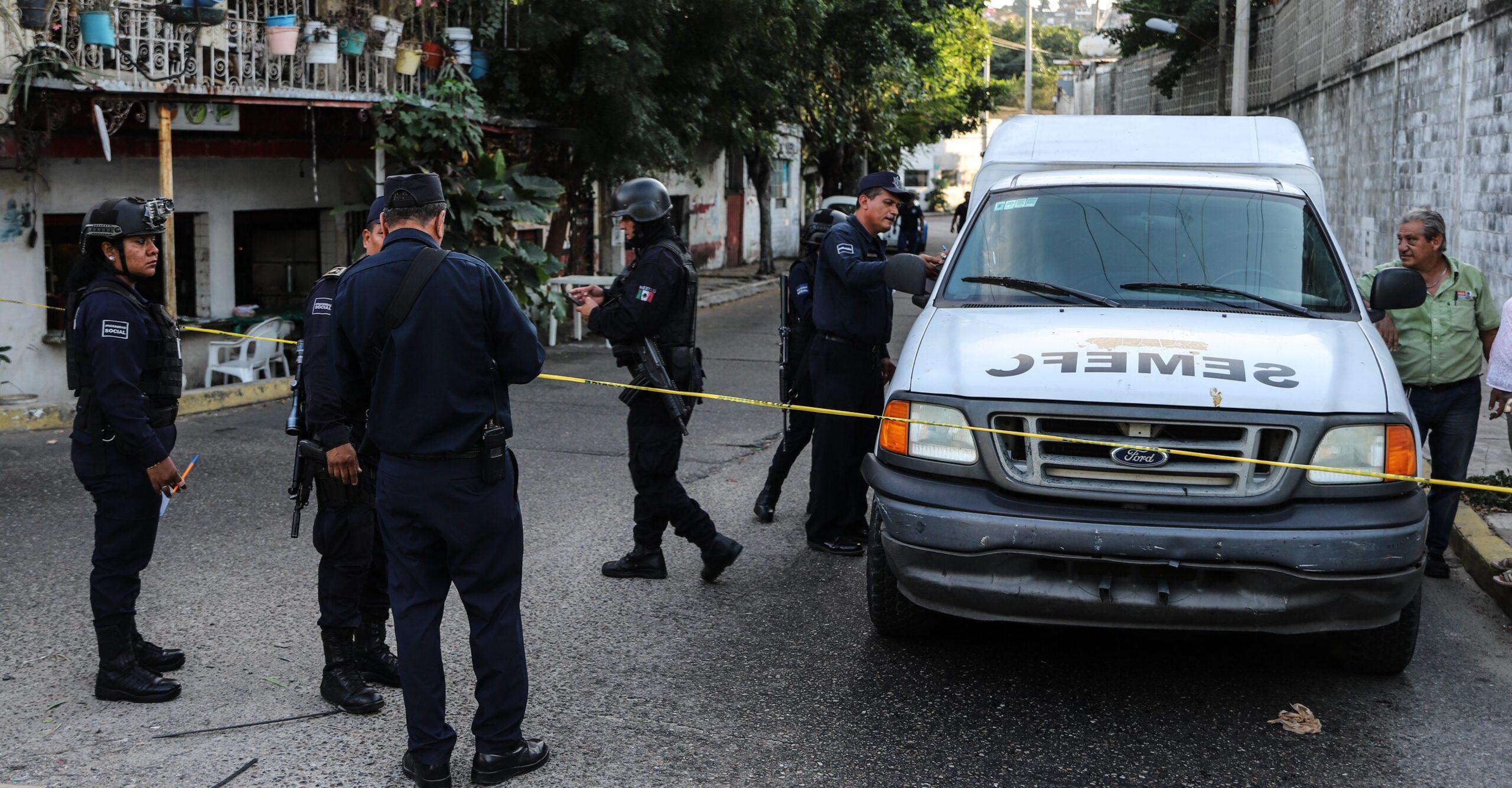 Hallan cuerpos de médico y su esposa abogada con huellas de tortura dentro de su domicilio en Tijuana