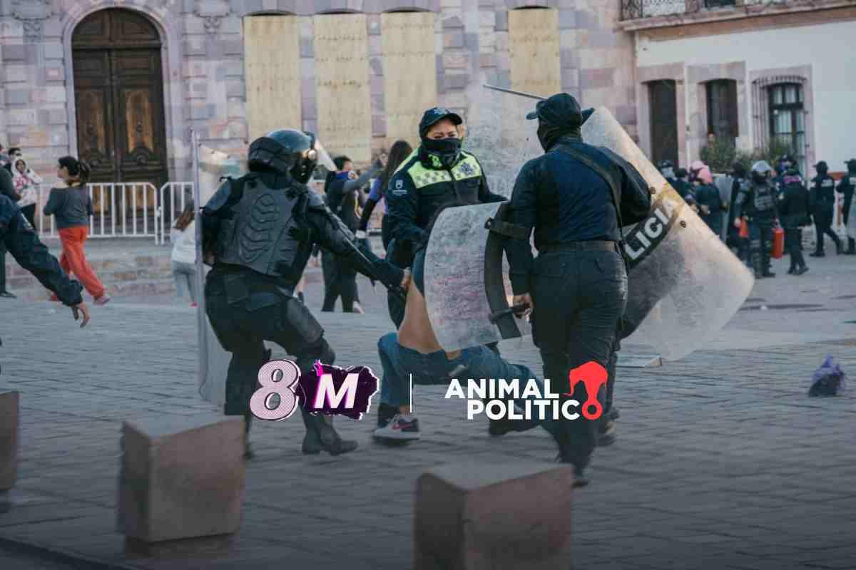 Feministas de Zacatecas exigen renuncia de funcionarios por golpes y detenciones contra mujeres en marcha del 8M