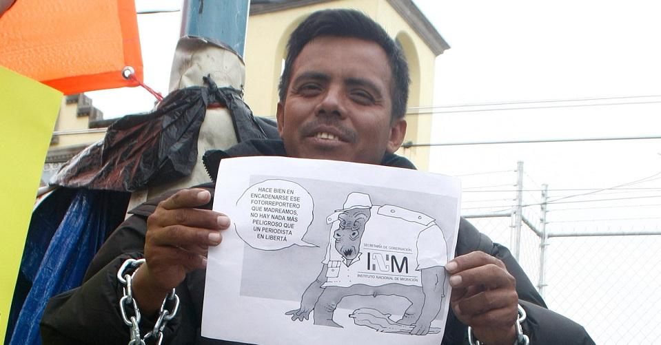 FGR acusa a los activistas Cristóbal “N” e Irineo “N” de tráfico de migrantes; Hacienda congela cuentas