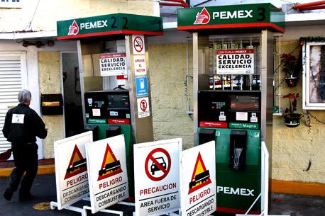 Expertos prevén <i>gasolinazo</i>