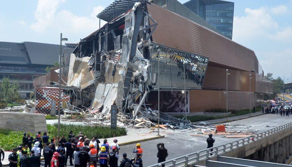 Abren proceso contra dos personas por colapso en Plaza Artz