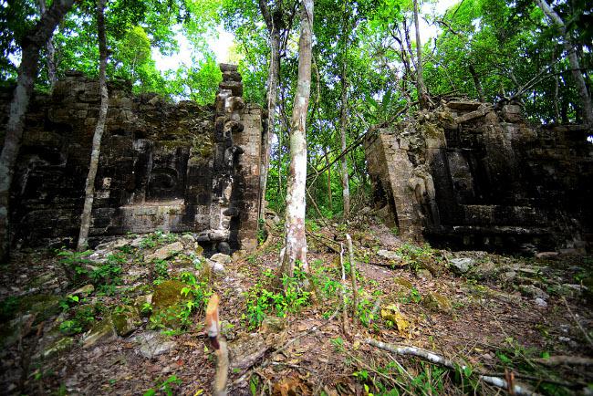 Hallan dos antiguas ciudades mayas en Campeche