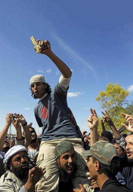 La muerte de Gadafi es crimen de guerra: ONU