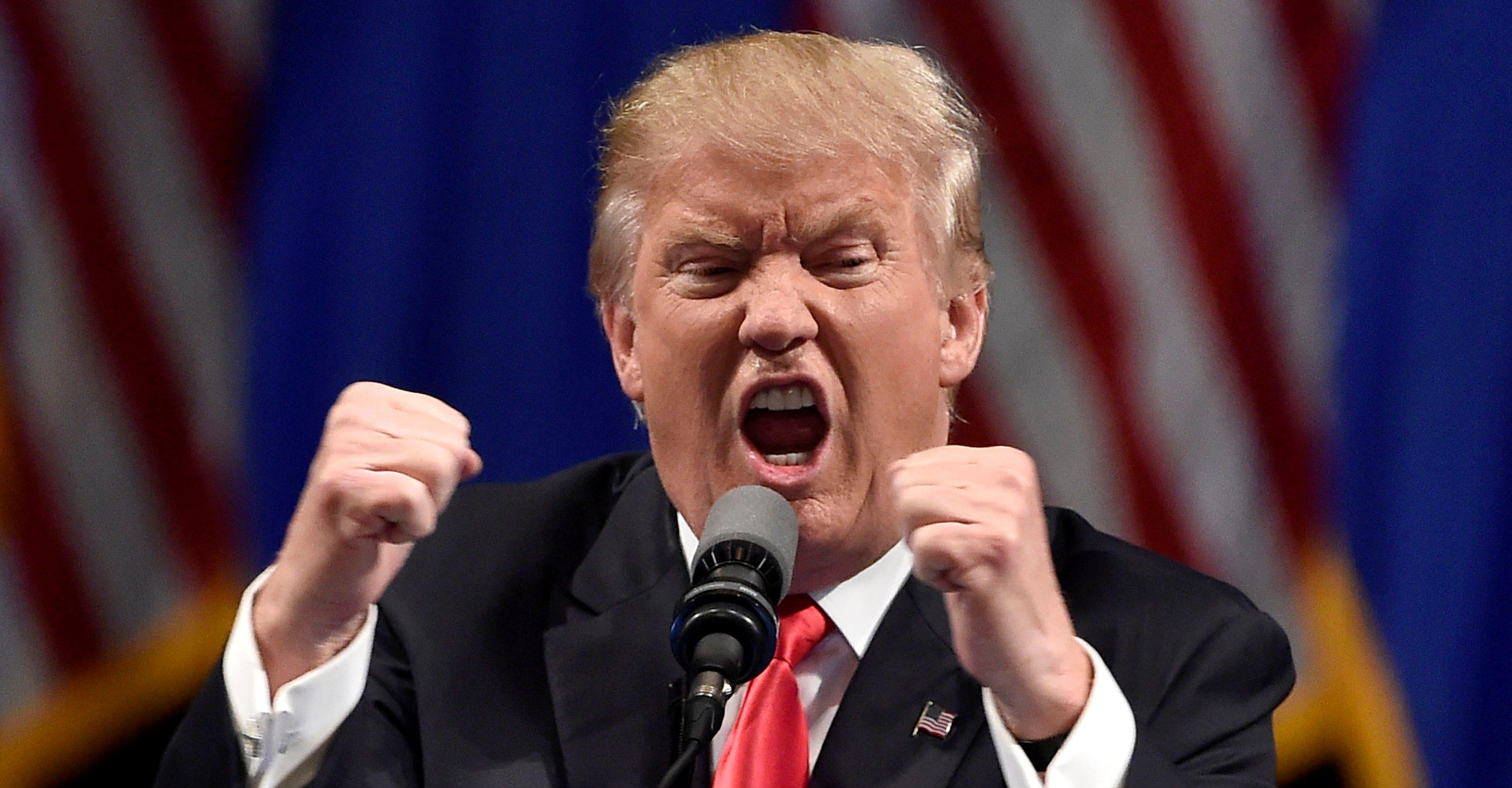 Trump pide dinero al Congreso de EU para el muro; promete que México lo reembolsará