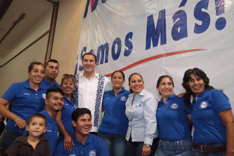 Moreno Valle comparte su experiencia como gobernador de Puebla ante panistas en Nayarit