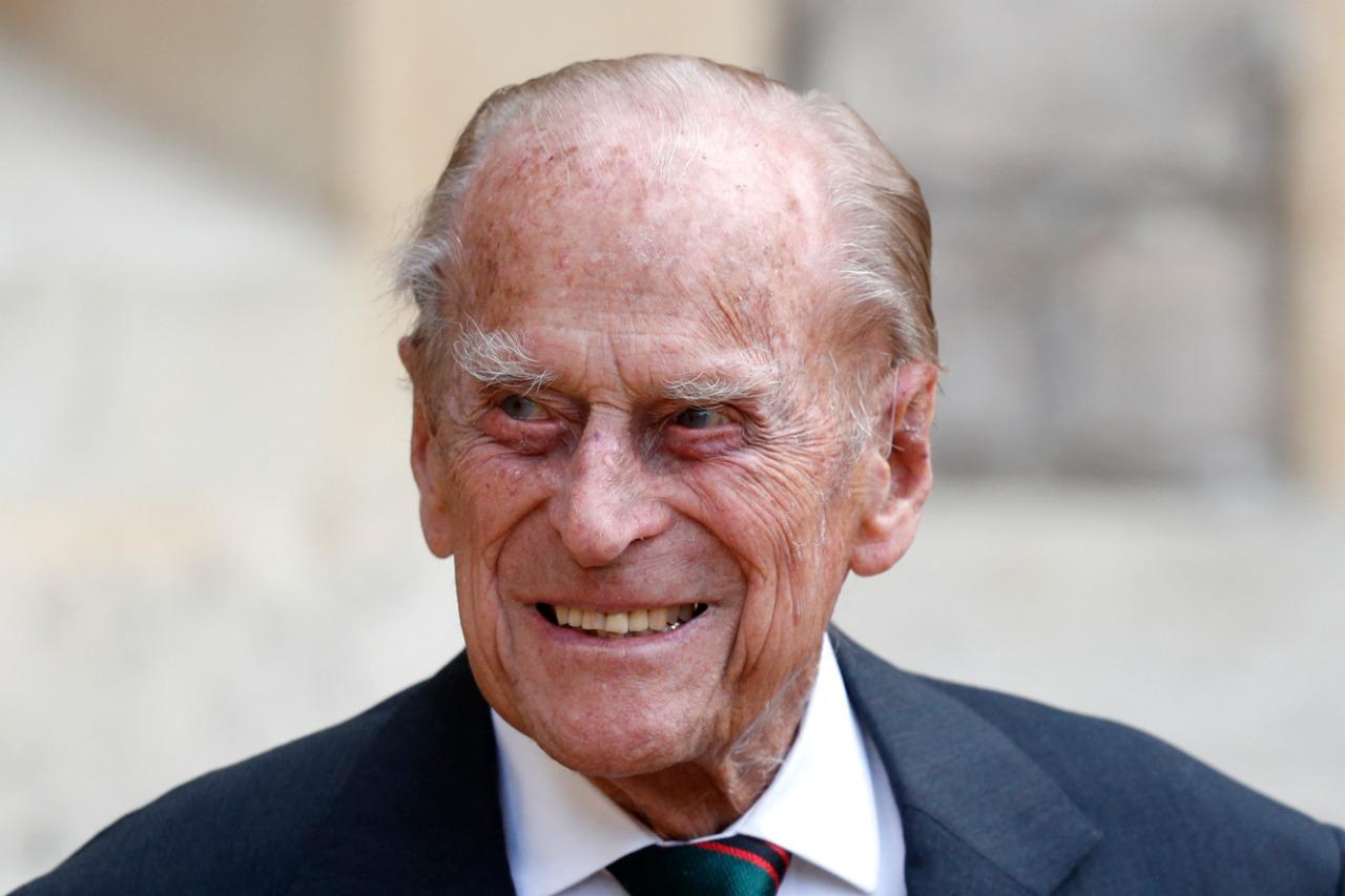 *Murió a los 99 años el príncipe Felipe*, esposo de la reina Isabel II