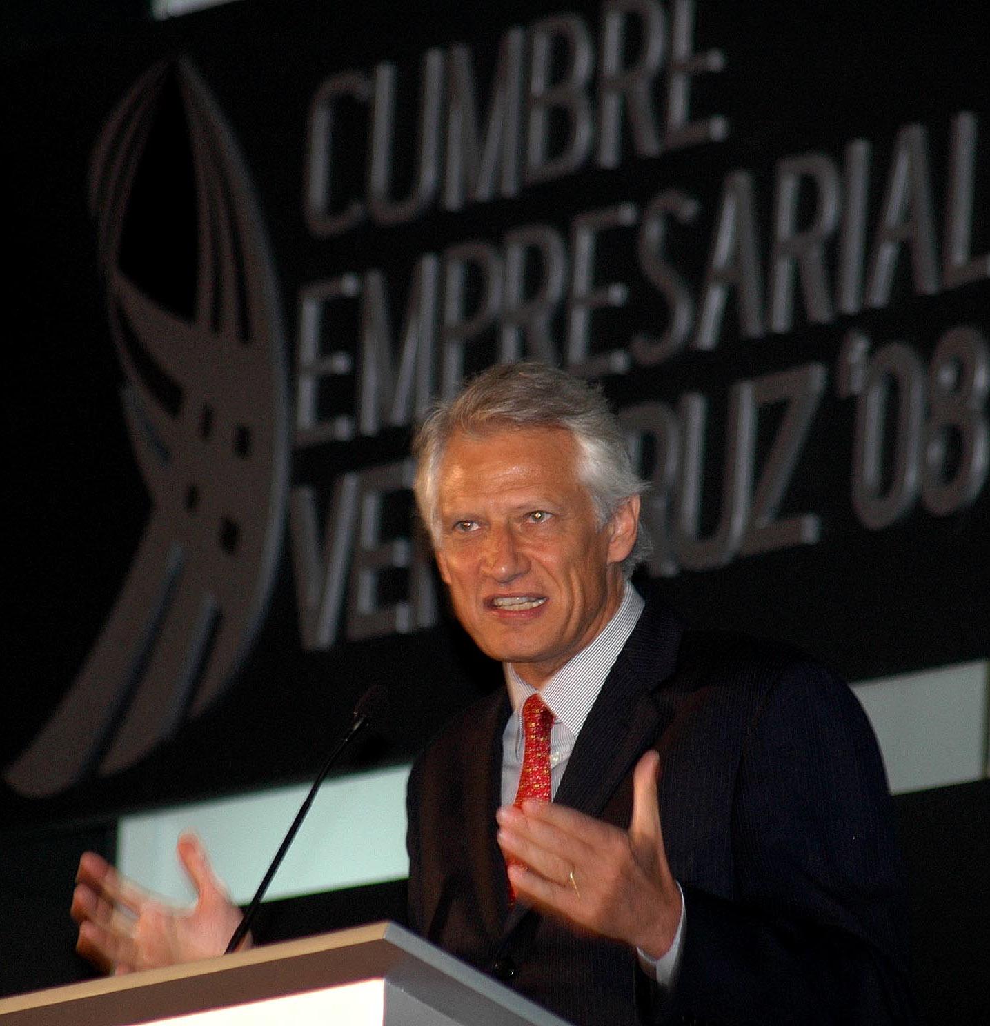 Caso Cassez sólo puede resolverse por vía diplomática: Villepin