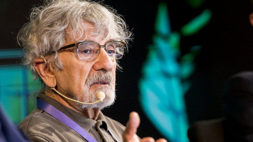 La autopoiesis de Humberto Maturana, la definición de vida del biólogo chileno que hizo reflexionar hasta al Dalai Lama