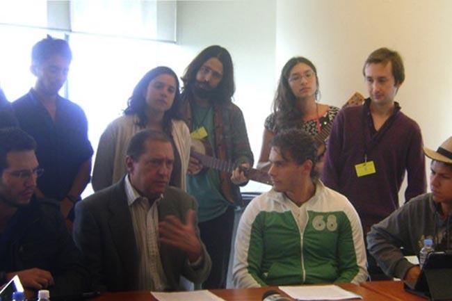 CFC mantendrá informado al “Yo soy 132” sobre licitación de canales de TV abierta