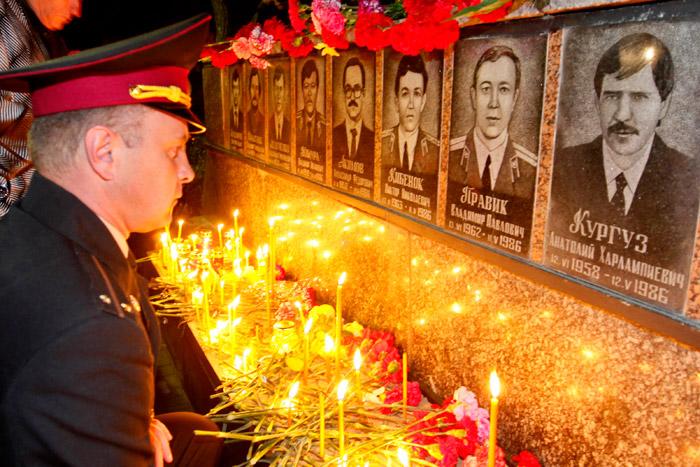 Chernobyl: <br> El desastre nuclear hace 25 años