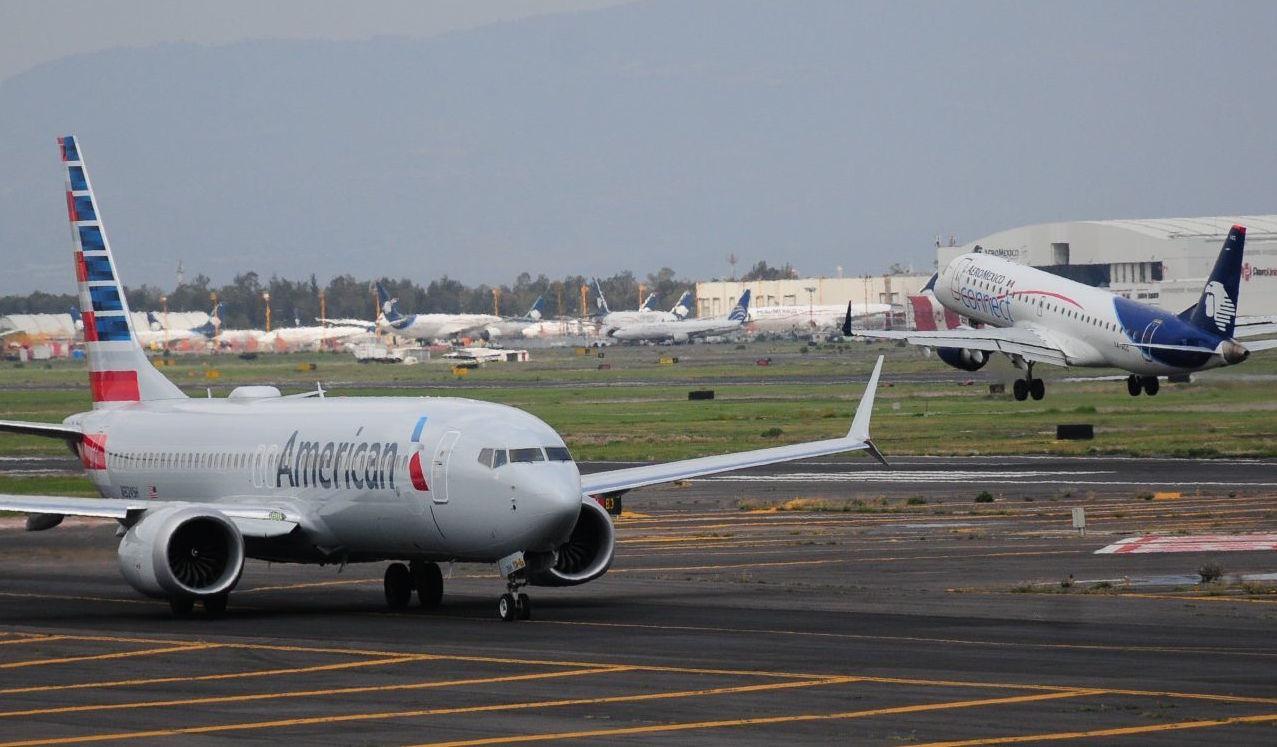 Falla en servidor de internet de EU provoca retraso de vuelos en el AICM