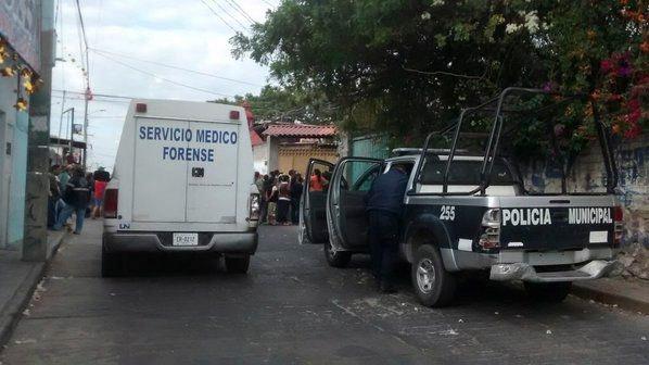Piden nueva línea de investigación del asesinato de Gisela Mota; ligan a senador en el caso