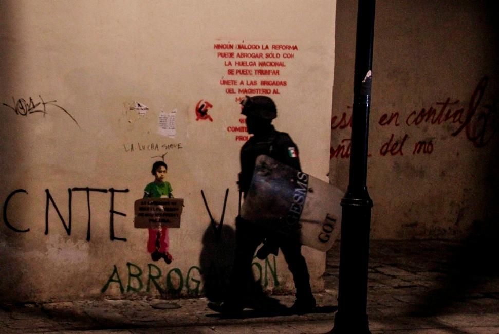 CNTE intimidó a una periodista embarazada para que borrara sus fotos en Oaxaca, acusa la CNDH