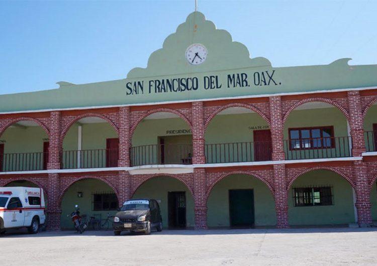 Incendian paquetería electoral en San Francisco del Mar, Oaxaca