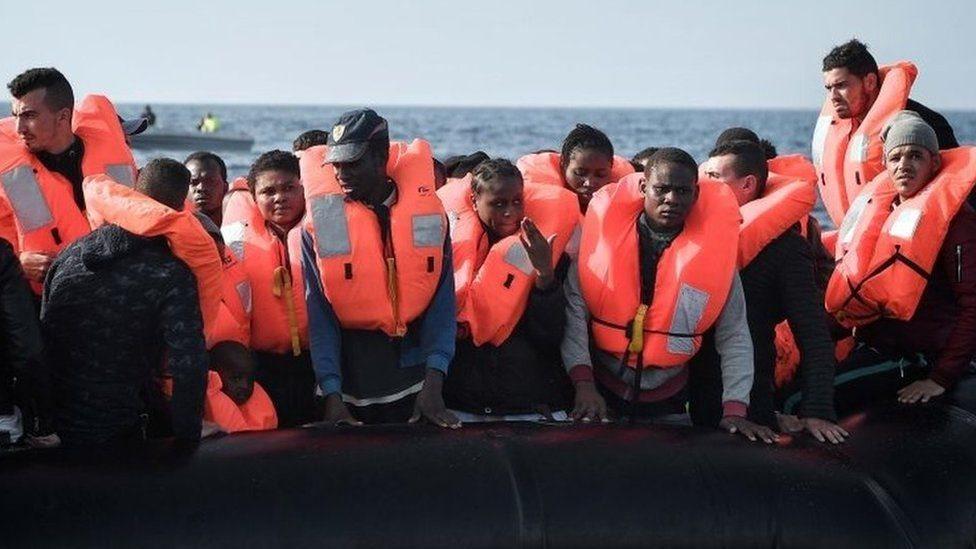 4 claves para entender el acuerdo con el que la Unión Europea quiere hacer frente a la crisis migratoria