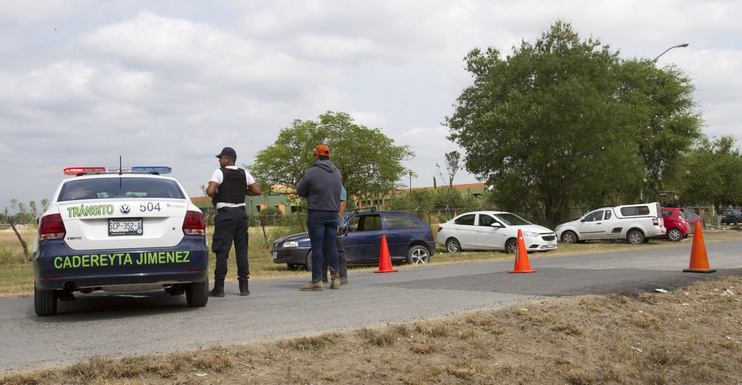 Hallan cuatro cuerpos en las inmediaciones de la Universidad Tecnológica de Cadereyta
