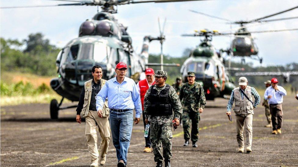 Perú detiene a más de 50 en un operativo antidrogas en la frontera con Colombia
