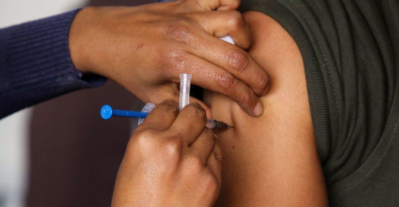 Vacuna rusa Sputnik V ya está en revisión en Cofepris y podría ser autorizada muy pronto: López-Gatell