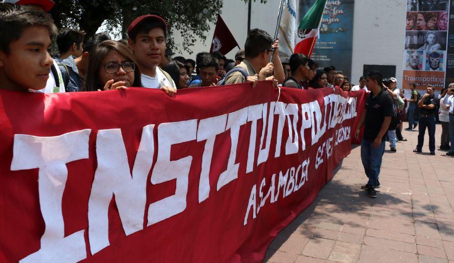 Comisión especial de diálogo y sedes alternas, plantean directivos de IPN para salvar semestre