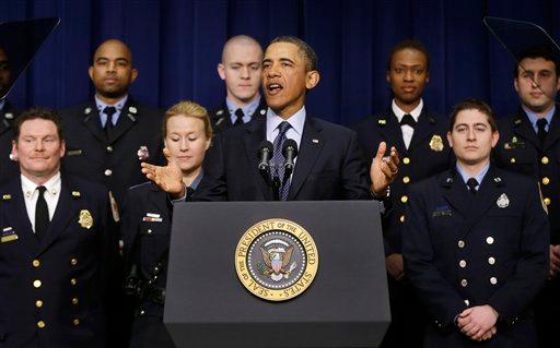 Obama llama a revocar prohibición sobre matrimonio gay