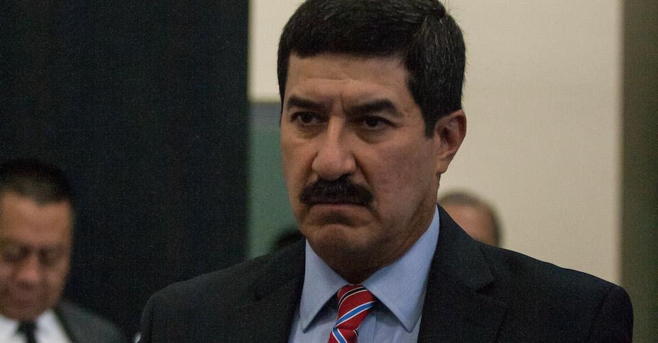 Chihuahua denuncia a exfuncionarios de PGR por favorecer a exsecretario del PRI condenado por corrupción