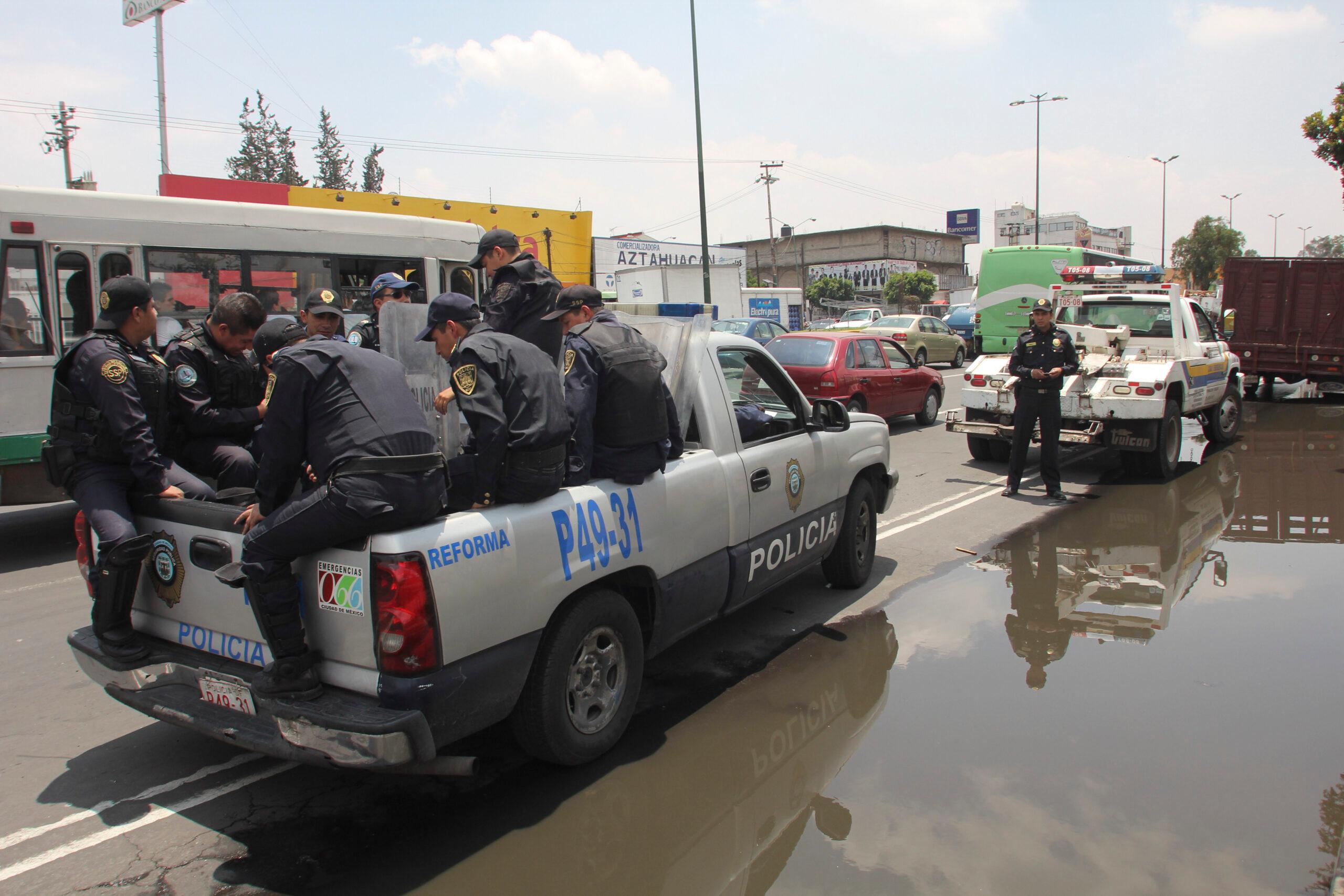 Balean a tres jóvenes en Iztapalapa; uno, menor de edad
