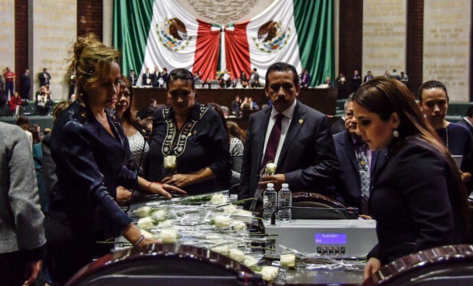 Diputados piden a PGR atraer homicidio de Valeria, hija de la diputada de Morena