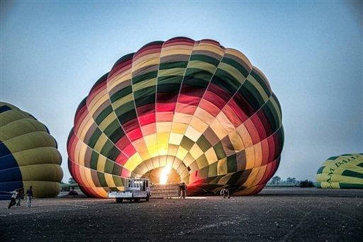 En fotos: Caída del globo aerostático en Egipto