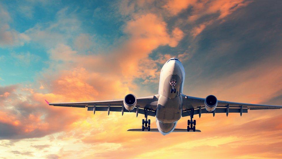 Cuál es la ruta aérea internacional más transitada del mundo