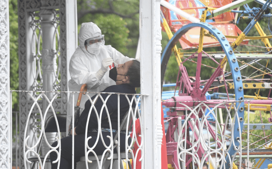 Salud reporta 31 mil casos de COVID, nuevo máximo en la quinta ola; en un mes, suman 363 mil contagios