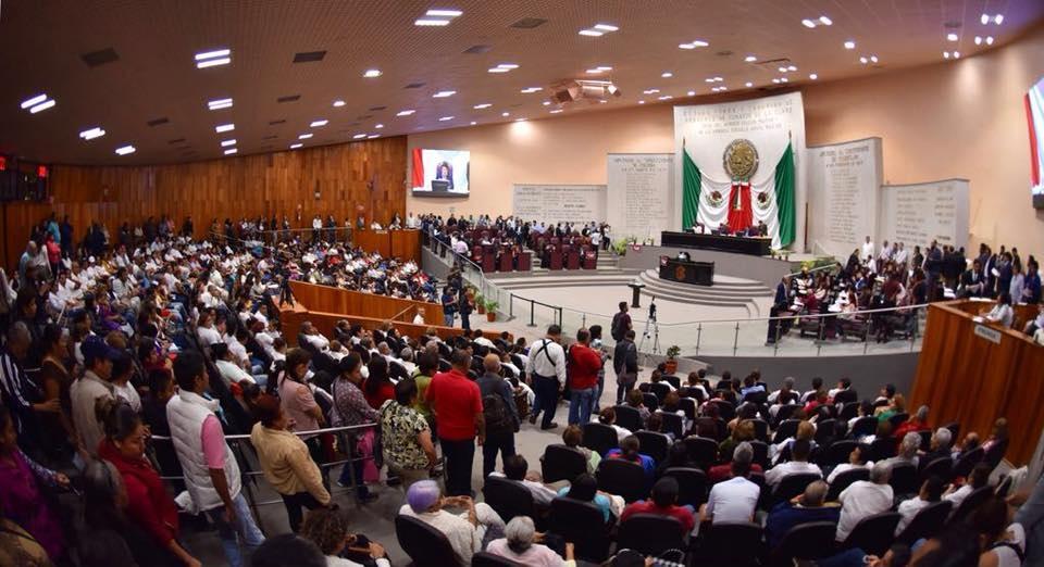 Votan en Veracruz por fiscal anticorrupción; PAN defiende la designación, Morena la descalifica