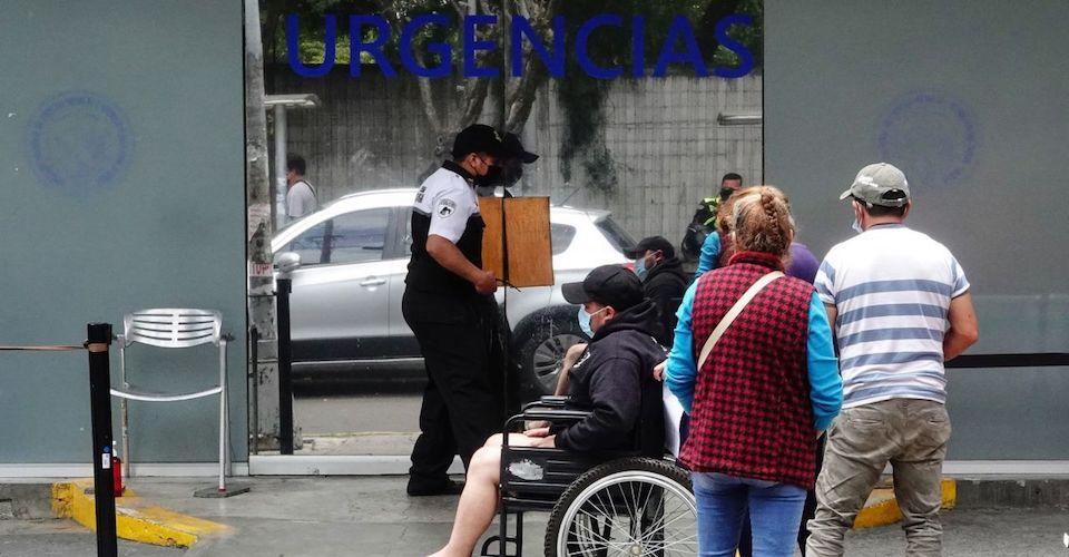 México suma 20 mil casos recientes de COVID y 123 muertes en un día