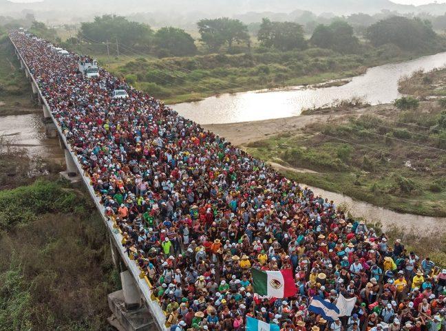 Caravana: Centroamérica grita al mundo que está ahogada en violencia y pobreza (capítulo de regalo)