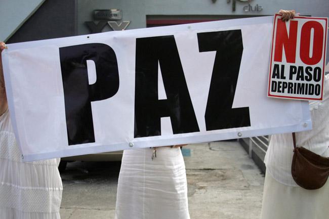 Inauguran distribuidor vial en Mérida pese a protestas