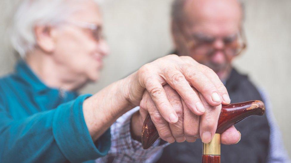 Cuáles son los medicamentos asociados a un mayor riesgo de demencia