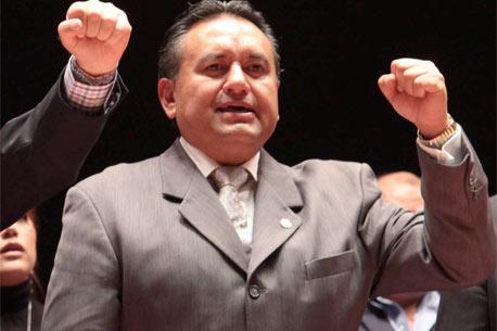 Esparza al fin será reconocido por el gobierno
