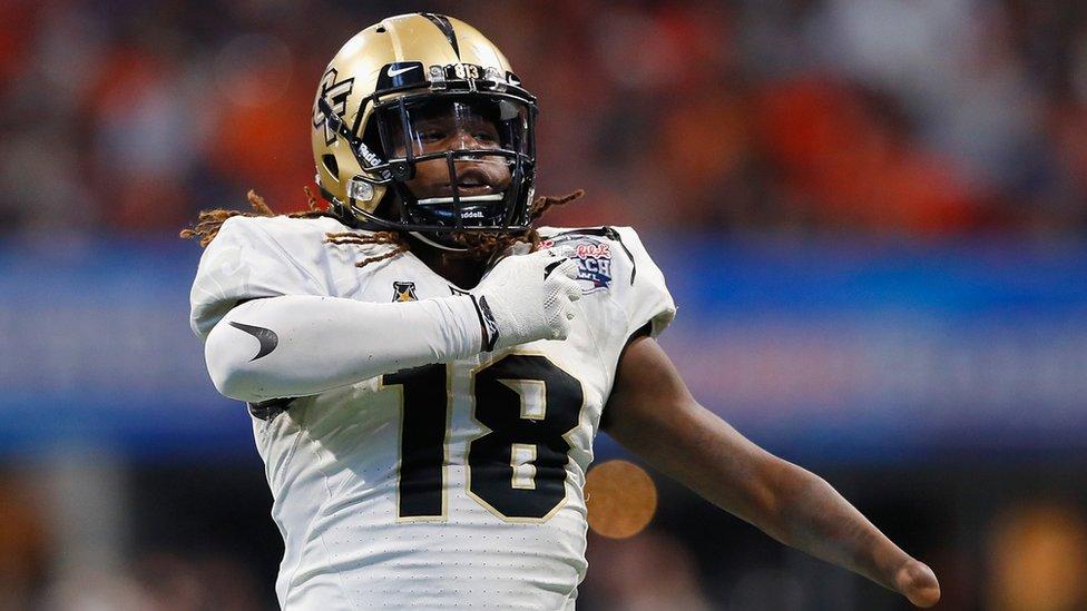 Quién es Shaquem Griffin, el extraordinario jugador de 22 años que deslumbra a Estados Unidos con una sola mano