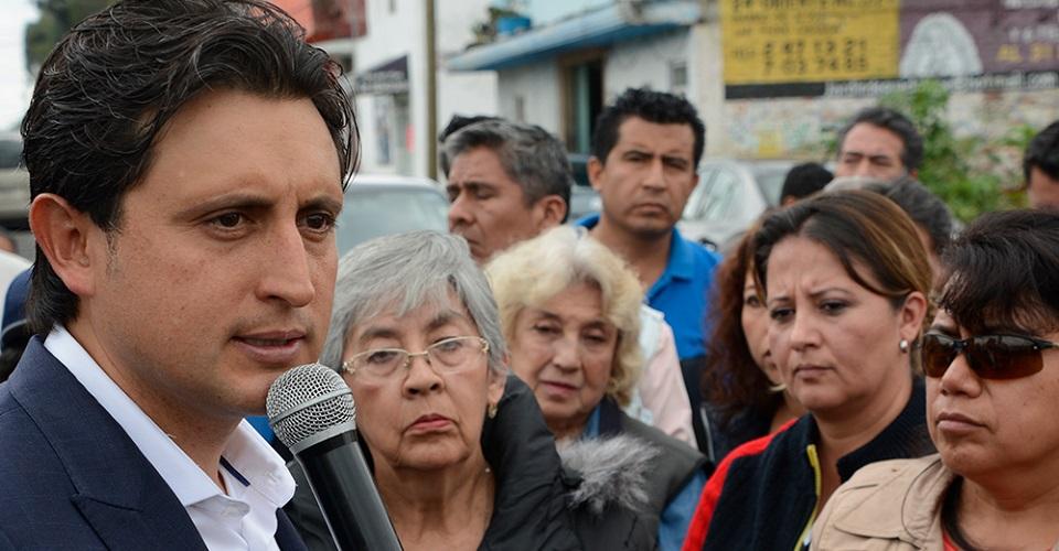 Diputado poblano ofrece disculpa pública a representante del PRI por violencia verbal y política