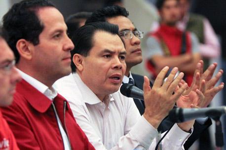 Radiografía: Los compromisos de Eruviel Ávila y René Arce
