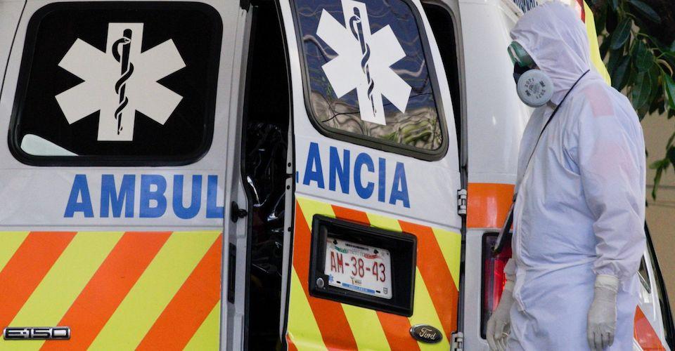 México registra 1,323 fallecimientos más por COVID y supera las 172 mil muertes