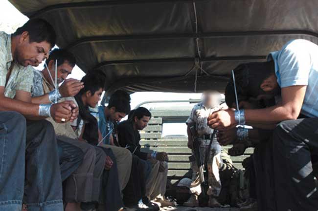 Arraigan a 58 personas vinculadas a <i>megaplantío</i>