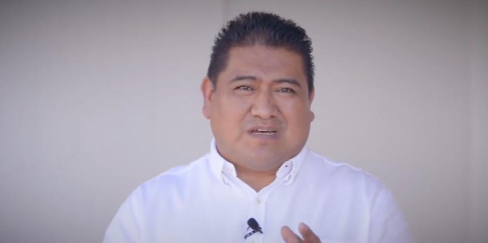 Denuncian que candidato de Morena está vinculado a chat que compartía pornografía de mujeres mixes