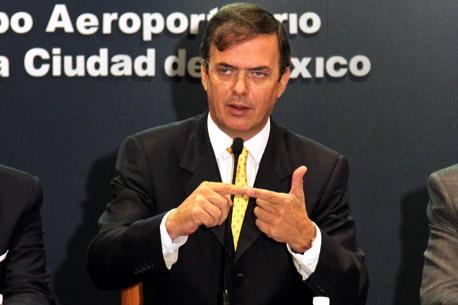 Ebrard pide acuerdo para evitar deterioro de la izquierda