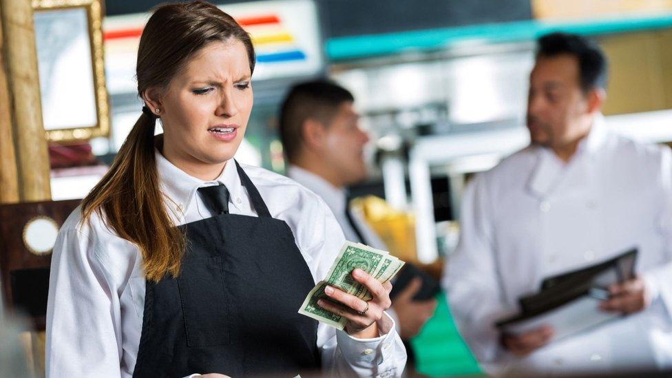 Cómo son las propinas en el mundo (y en qué países es ofensivo darlas)