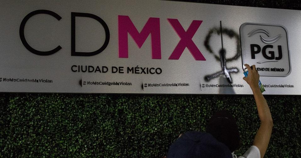 “No me preguntaron ni cómo me sentía”: A María la violaron y denunciar fue un tormento