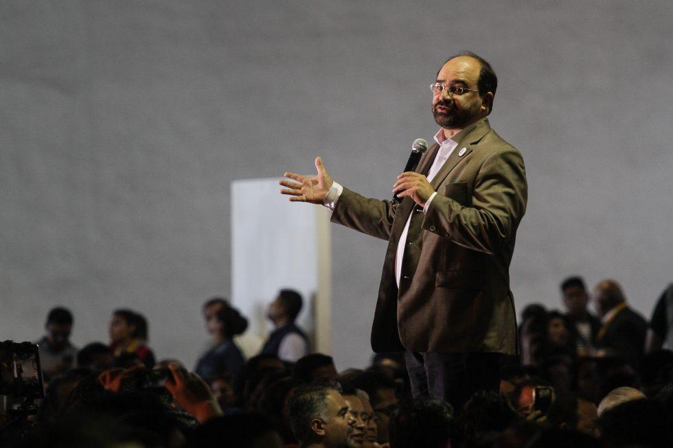 No seré funcional al PRI: Emilio Álvarez Icaza retira su candidatura independiente para 2018