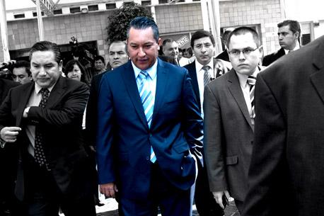 Segob pide aprobar Ley de Seguridad Nacional sin cambiar <i>una coma</i>