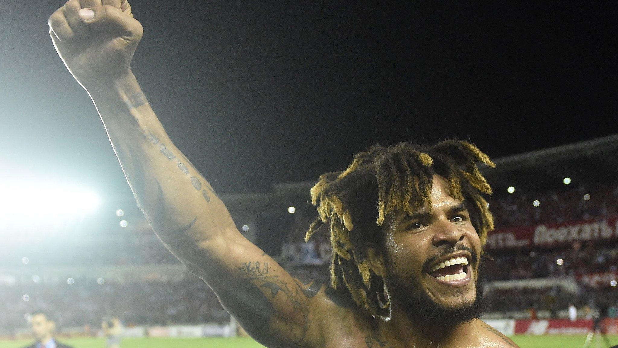 El dramático segundo que cambió para siempre la vida de Román Torres y el fútbol en Panamá