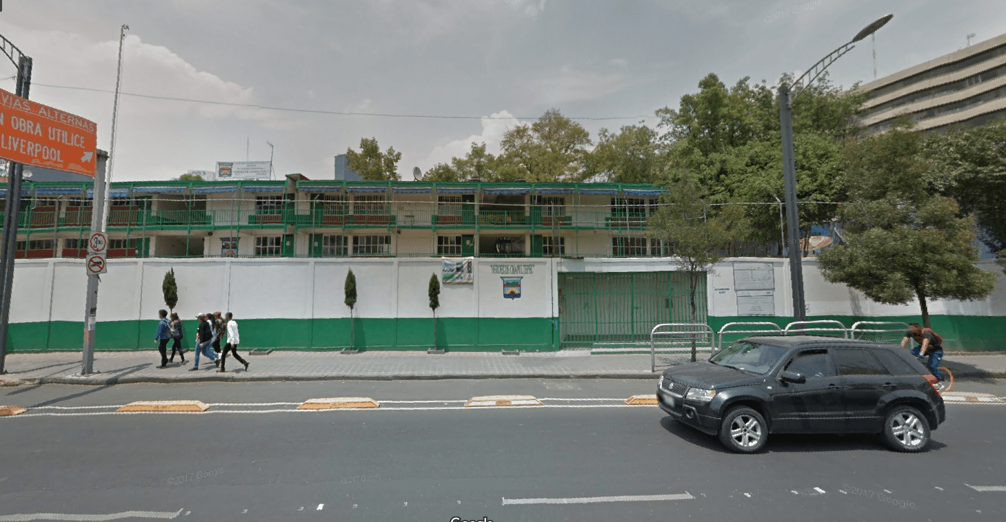 Danna cayó de un árbol dentro de la secundaria y se encuentra en coma; sus padres exigen saber qué pasó